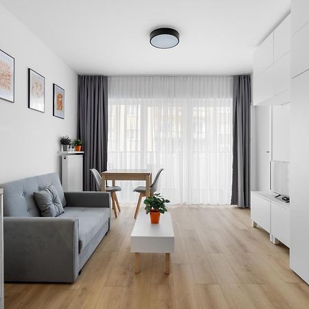 Nowoczesne I Eleganckie Apartamenty Very Berry W Poznaniu By Noclegi Renters Eksteriør billede