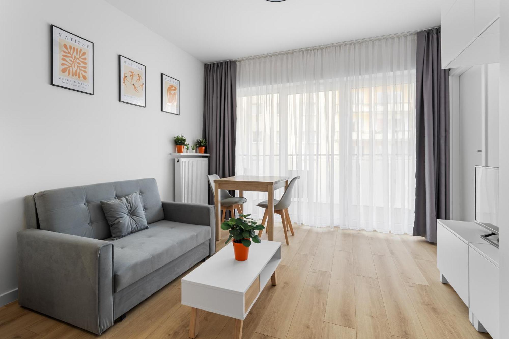 Nowoczesne I Eleganckie Apartamenty Very Berry W Poznaniu By Noclegi Renters Eksteriør billede